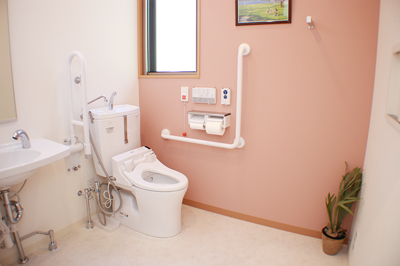 バリアフリー対応トイレ